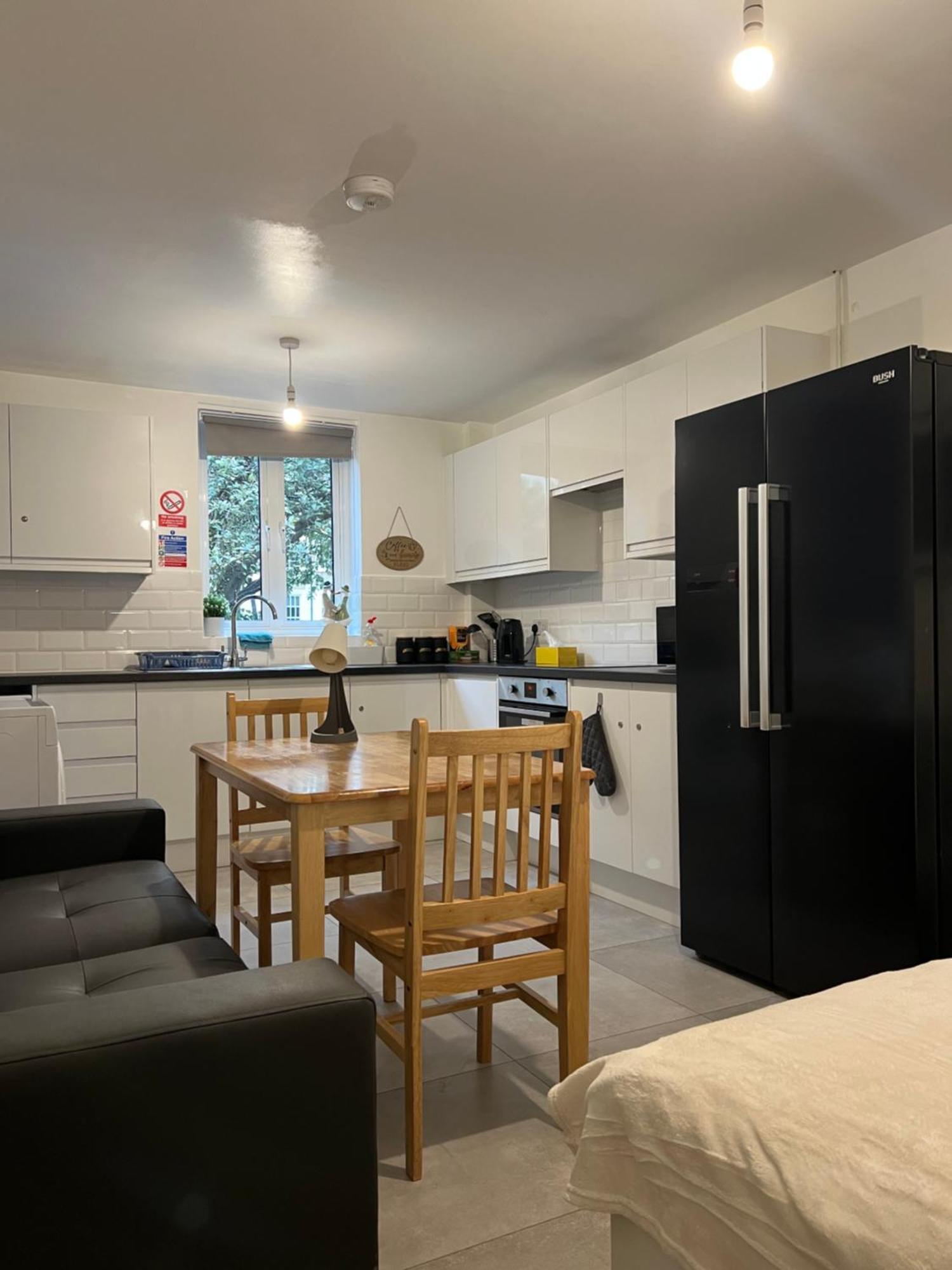 Lovely Double Rooms In Euston & Square In Central لندن المظهر الخارجي الصورة